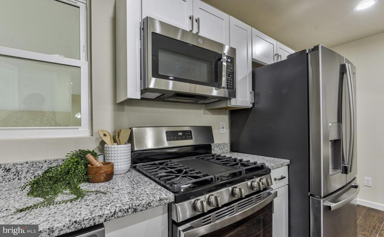 145 Wengate Road Owings Mills, MD 21117 - Photo 3 of 25 Gallery Image 3