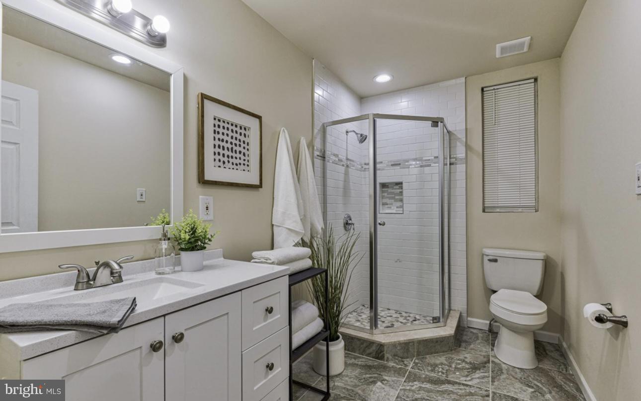 145 Wengate Road Owings Mills, MD 21117 - Photo 4 of 25 Gallery Image 4