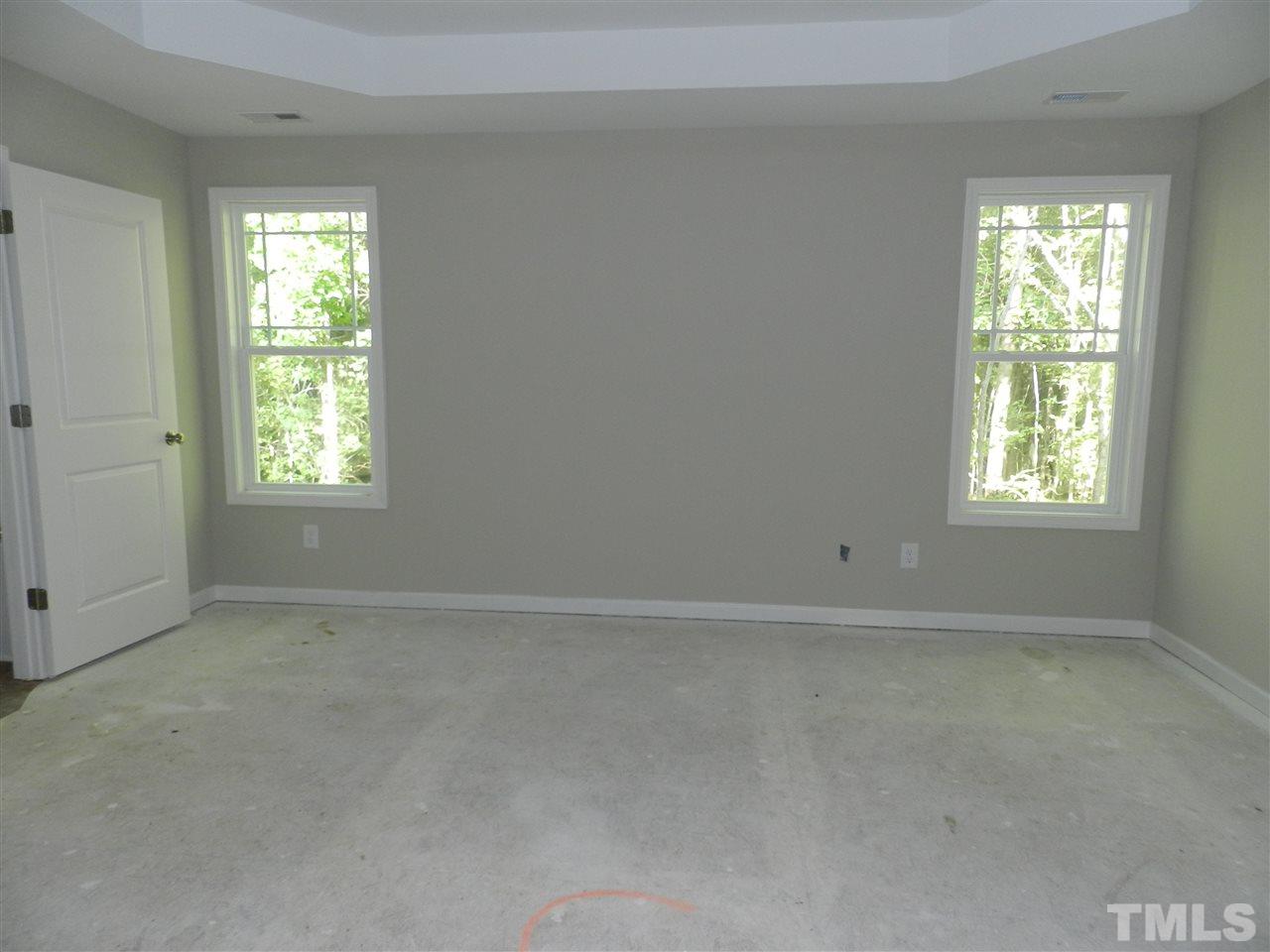 206 Lee Road Clayton, NC 27520 - Photo 6 of 11 Gallery Image 6