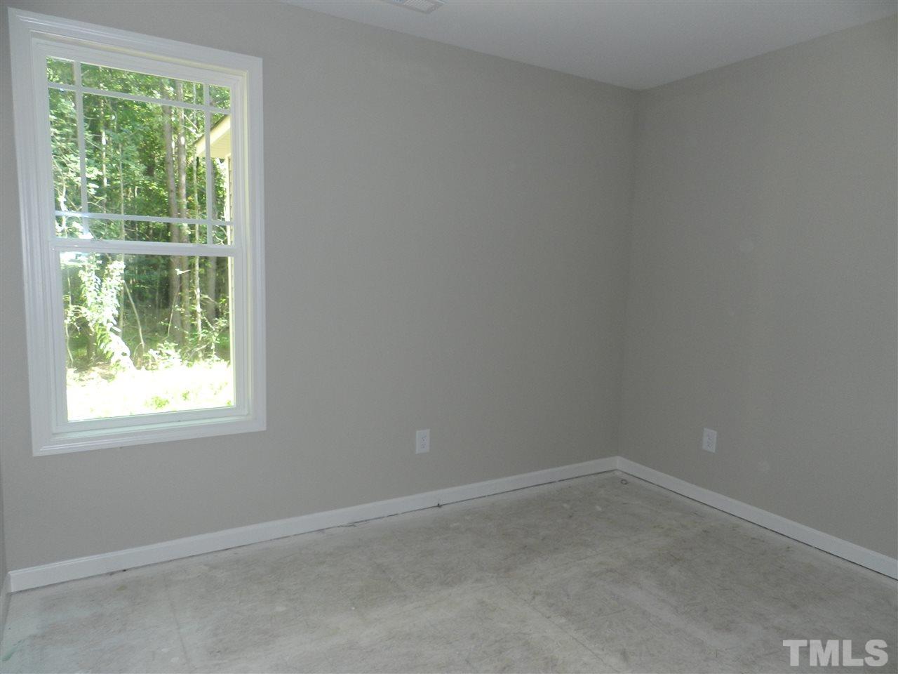 206 Lee Road Clayton, NC 27520 - Photo 8 of 11 Gallery Image 8