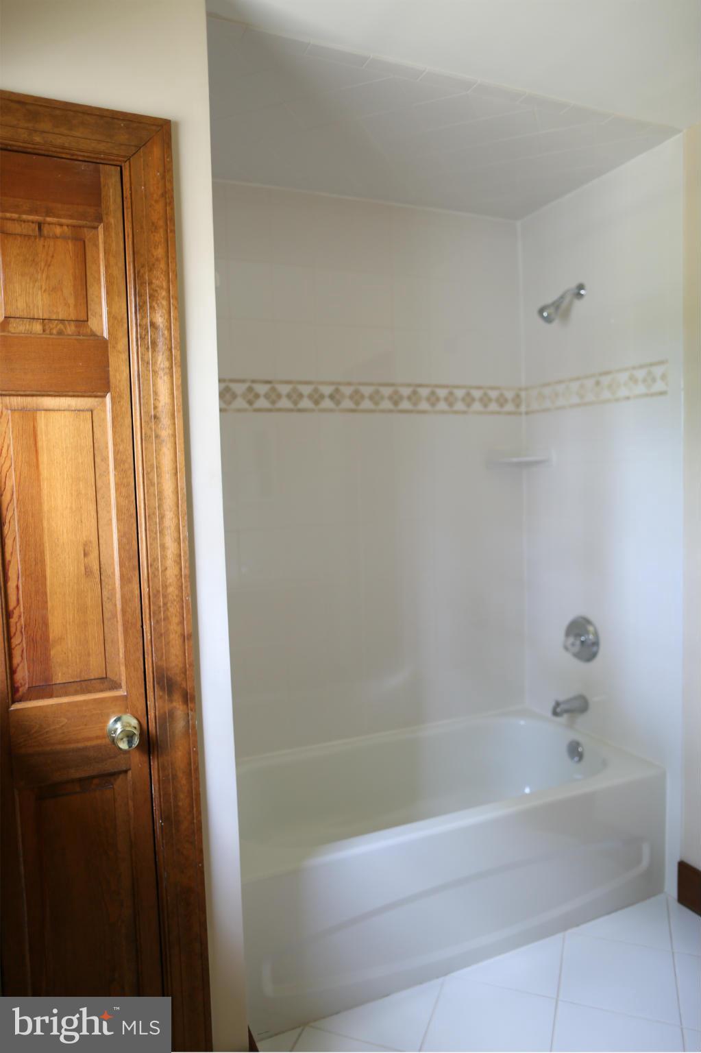 7731 Taylor Road Catlett, VA 20119 - Photo 18 of 30 Bath