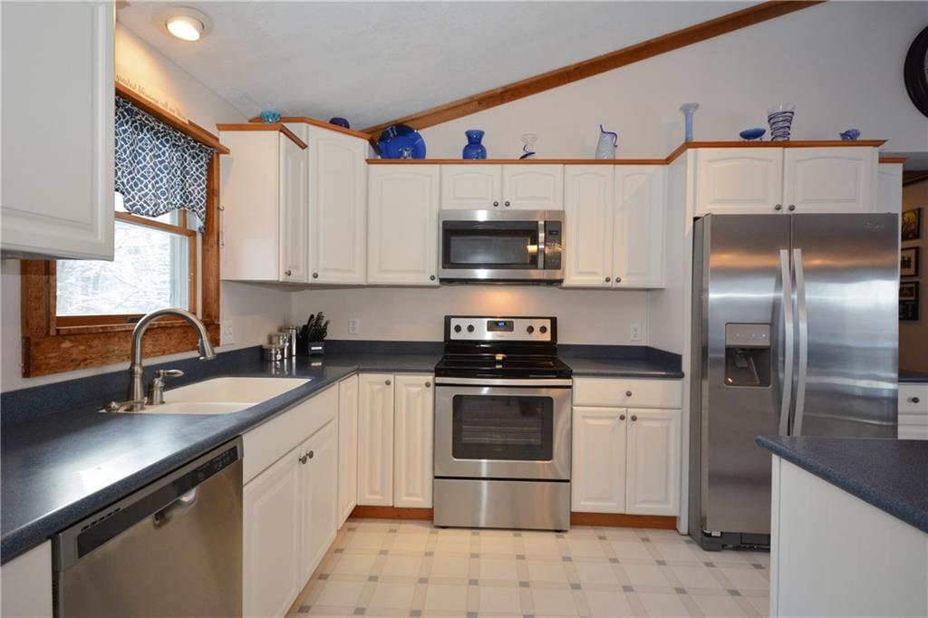 66 Shidler Run Road Amity, PA 15311 - Photo 7 of 25