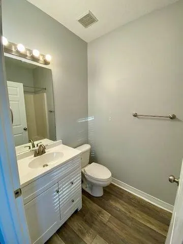 $1,575 | 108 Don Bishop Road, Unit 1, Santa Rosa Beach, FL 32459