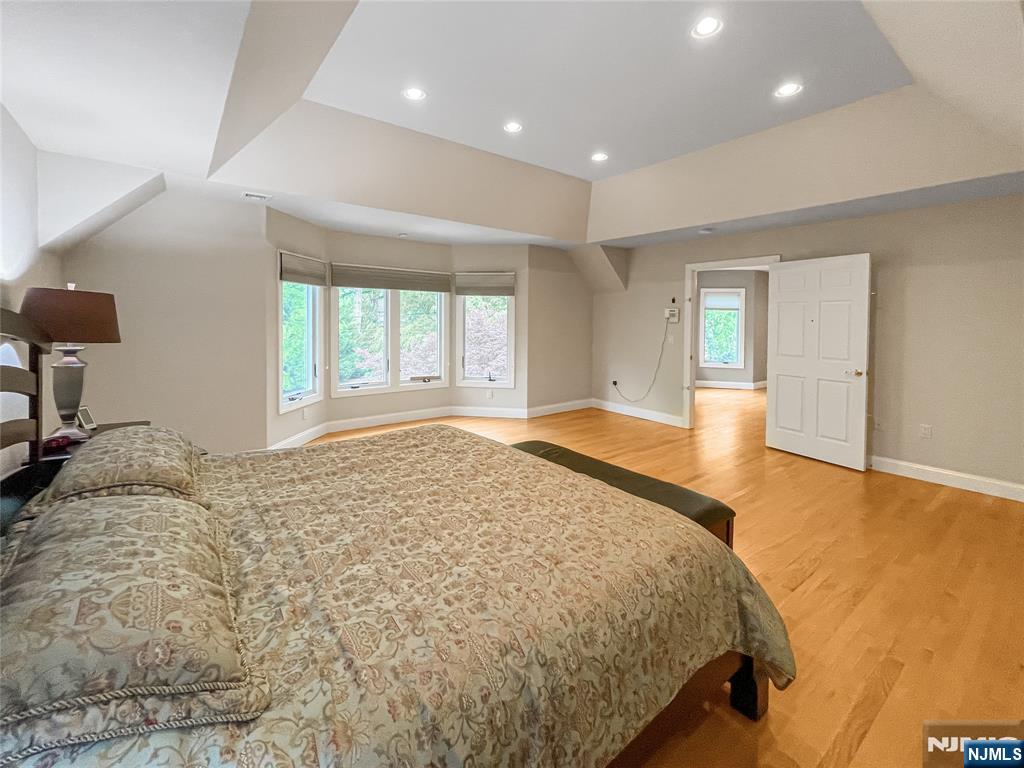 445 Nevada Street Paramus, NJ 07652 - Photo 40 of 50