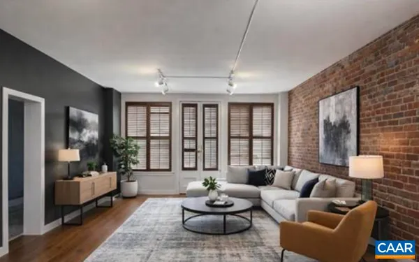 $3,200 | 311 5th Street Southwest, Charlottesville, VA 22903