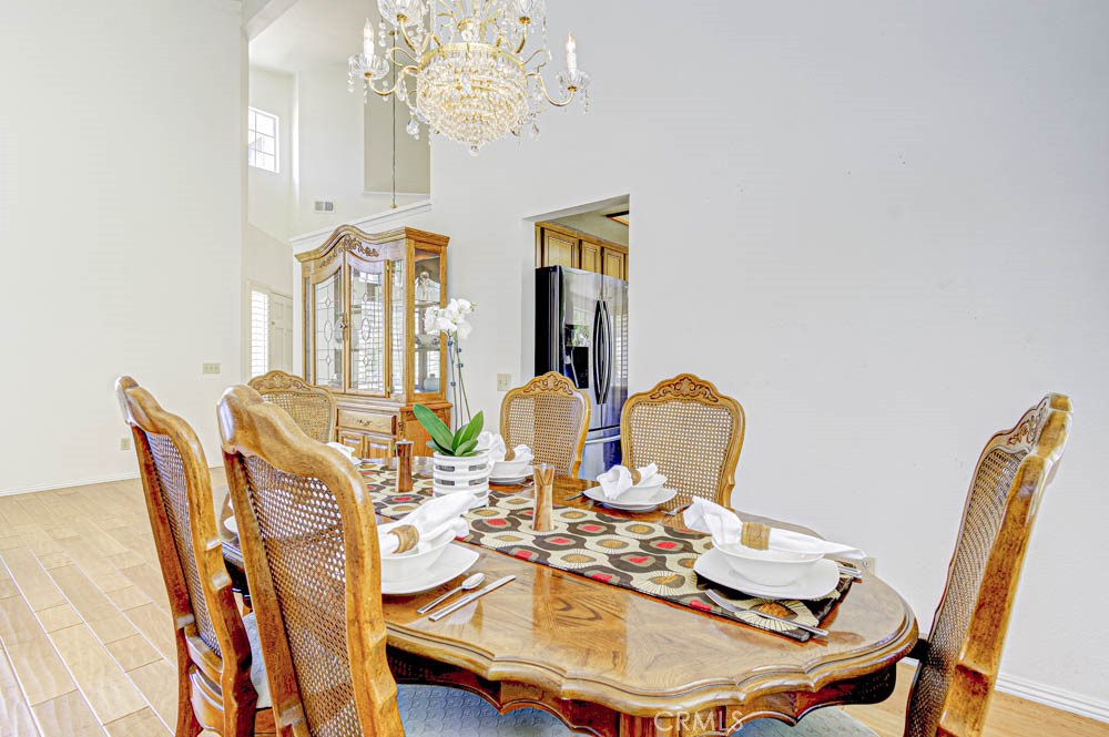 11102 Liverpool Lane Riverside, CA 92503 - Photo 16 of 58 Dining room