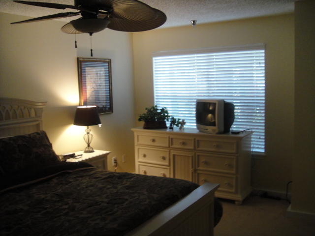 1165 Crystal Way, Unit I Delray Beach, FL 33444 - Photo 7 of 18 Master bedroom