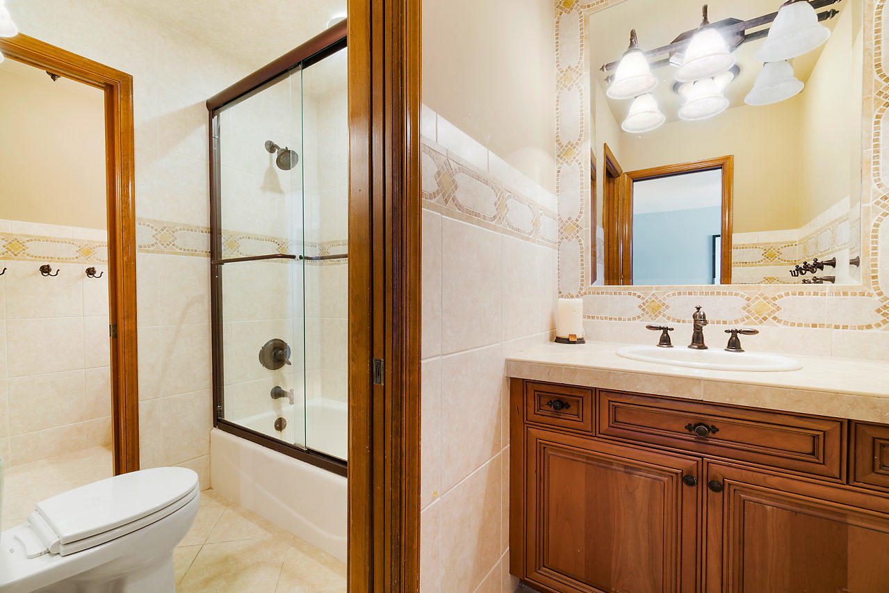 2628 Northwest 27th Terrace Boca Raton, FL 33434 - Photo 29 of 48 029-2628NW27thTer-BocaRaton-FL-small