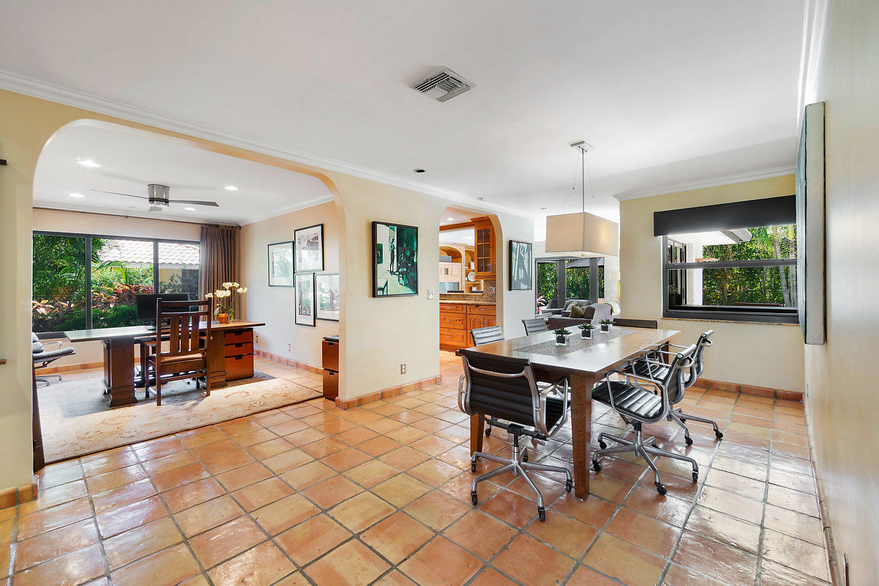 2628 Northwest 27th Terrace Boca Raton, FL 33434 - Photo 8 of 48 008-2628NW27thTer-BocaRaton-FL-small