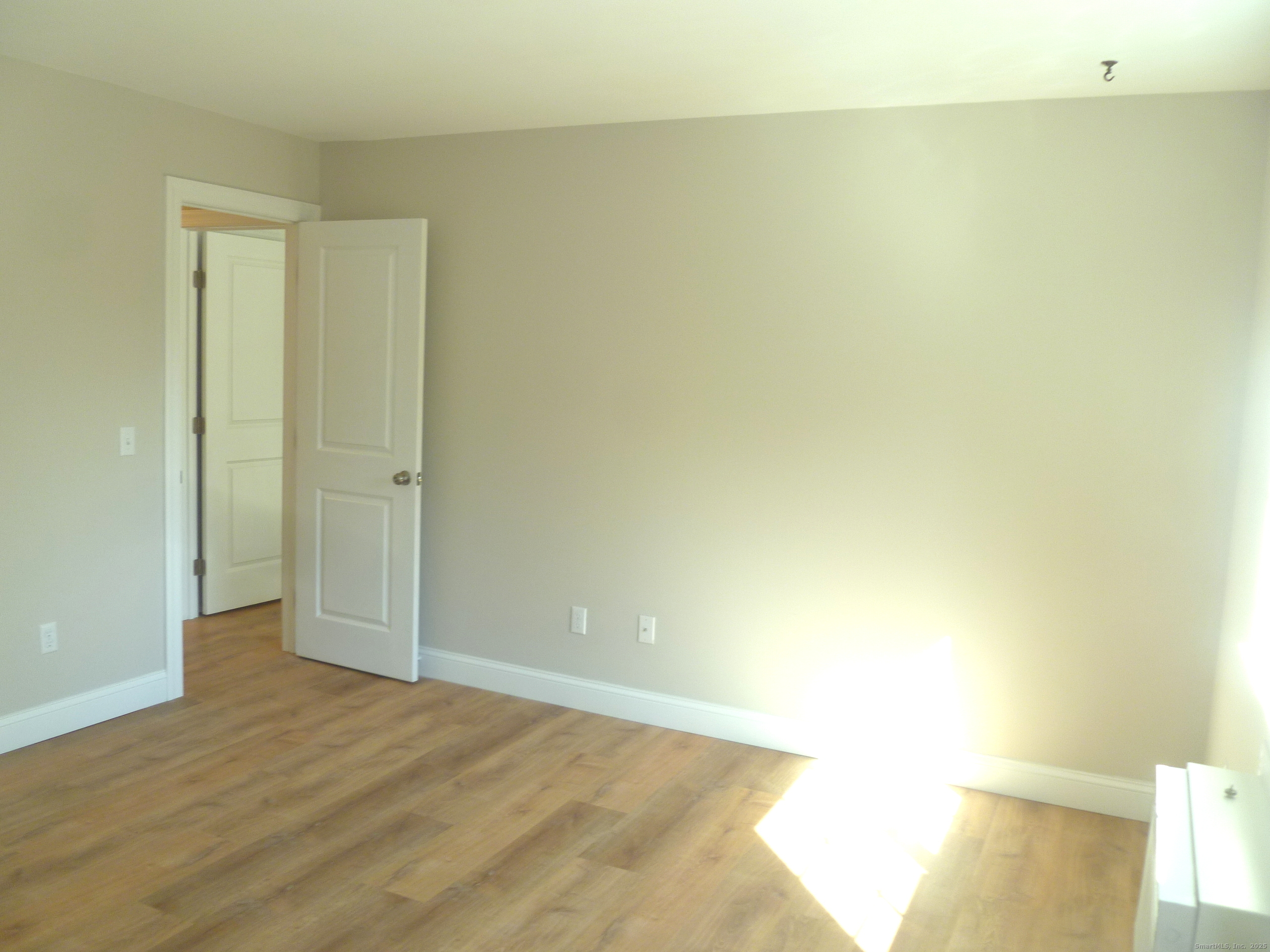 2955 Madison Avenue, Unit 46 Bridgeport, CT 06606 - Photo 18 of 29 a view of empty room