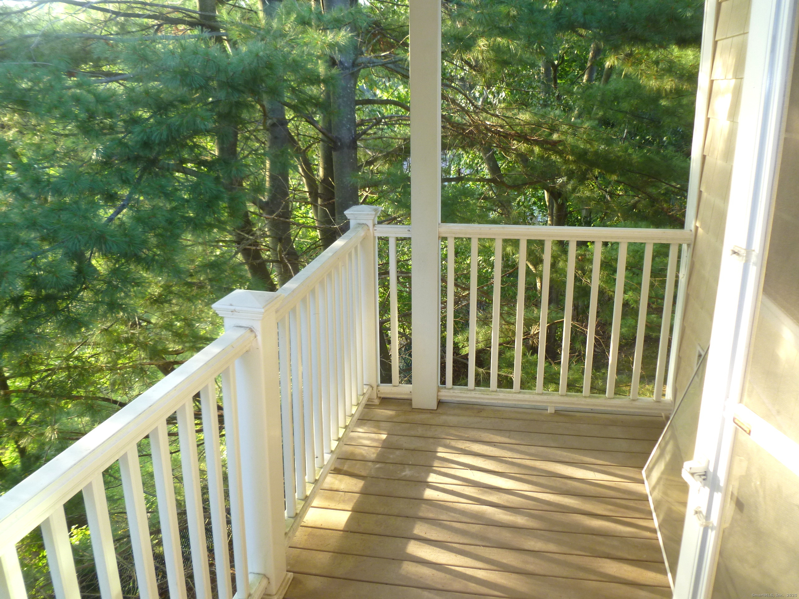 2955 Madison Avenue, Unit 46 Bridgeport, CT 06606 - Photo 4 of 29 a view of a balcony