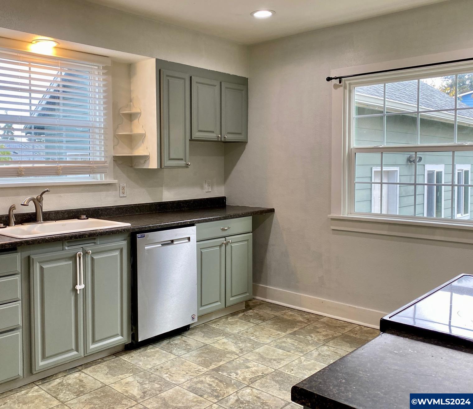 8040 Wheatland Road North Keizer, OR 97303 - Photo 28 of 41 Gallery Image 28