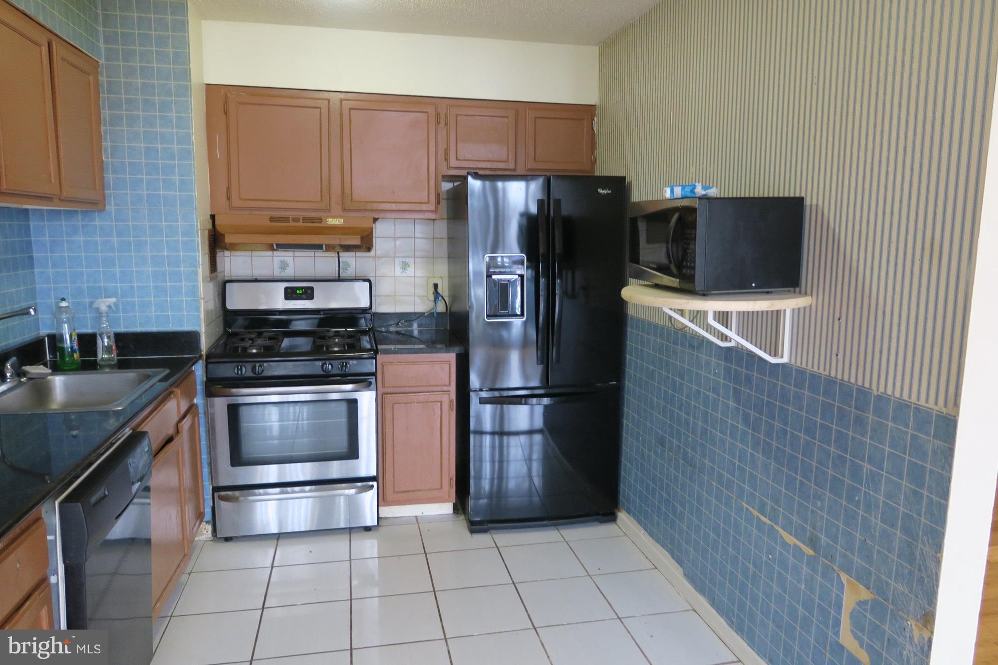 1828 Metzerott Road, Unit 305 Adelphi, MD 20783 - Photo 27 of 48 Gallery Image 27