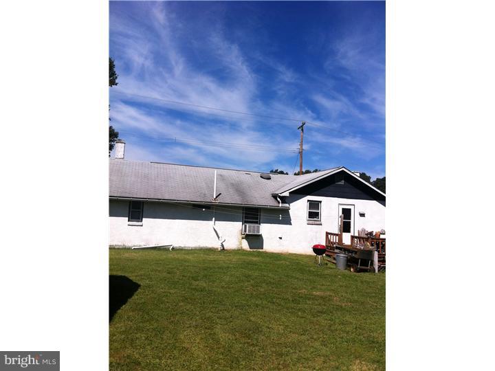 384 Calvary Road Oxford, PA 19363 - Photo 5 of 10 Exterior Back