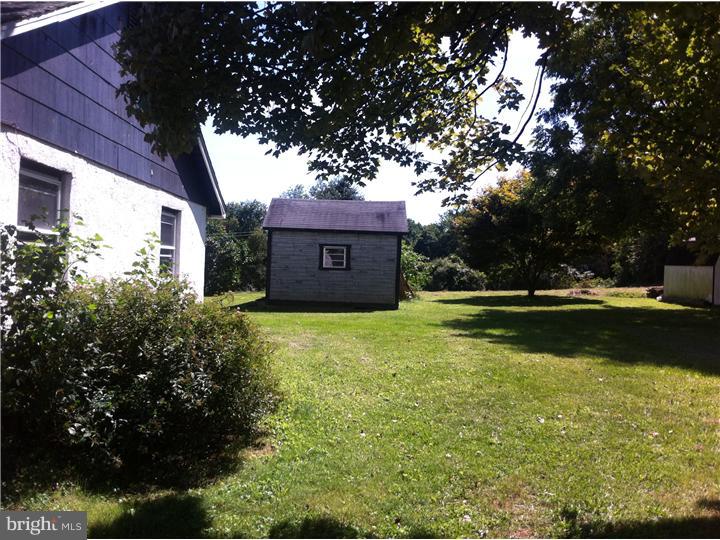 384 Calvary Road Oxford, PA 19363 - Photo 10 of 10 Side Yard