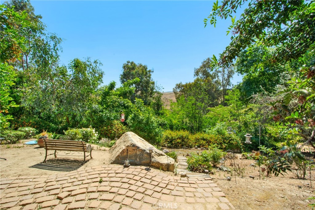 7241 Old Temescal Road Corona, CA 92881 - Photo 24 of 47 a view of a backyard