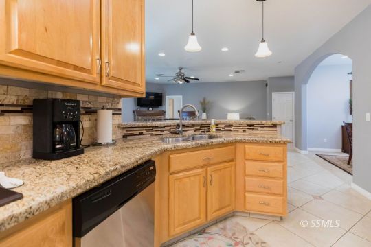 1100 Arroyo Street Ridgecrest, CA 93555 - Photo 17 of 49