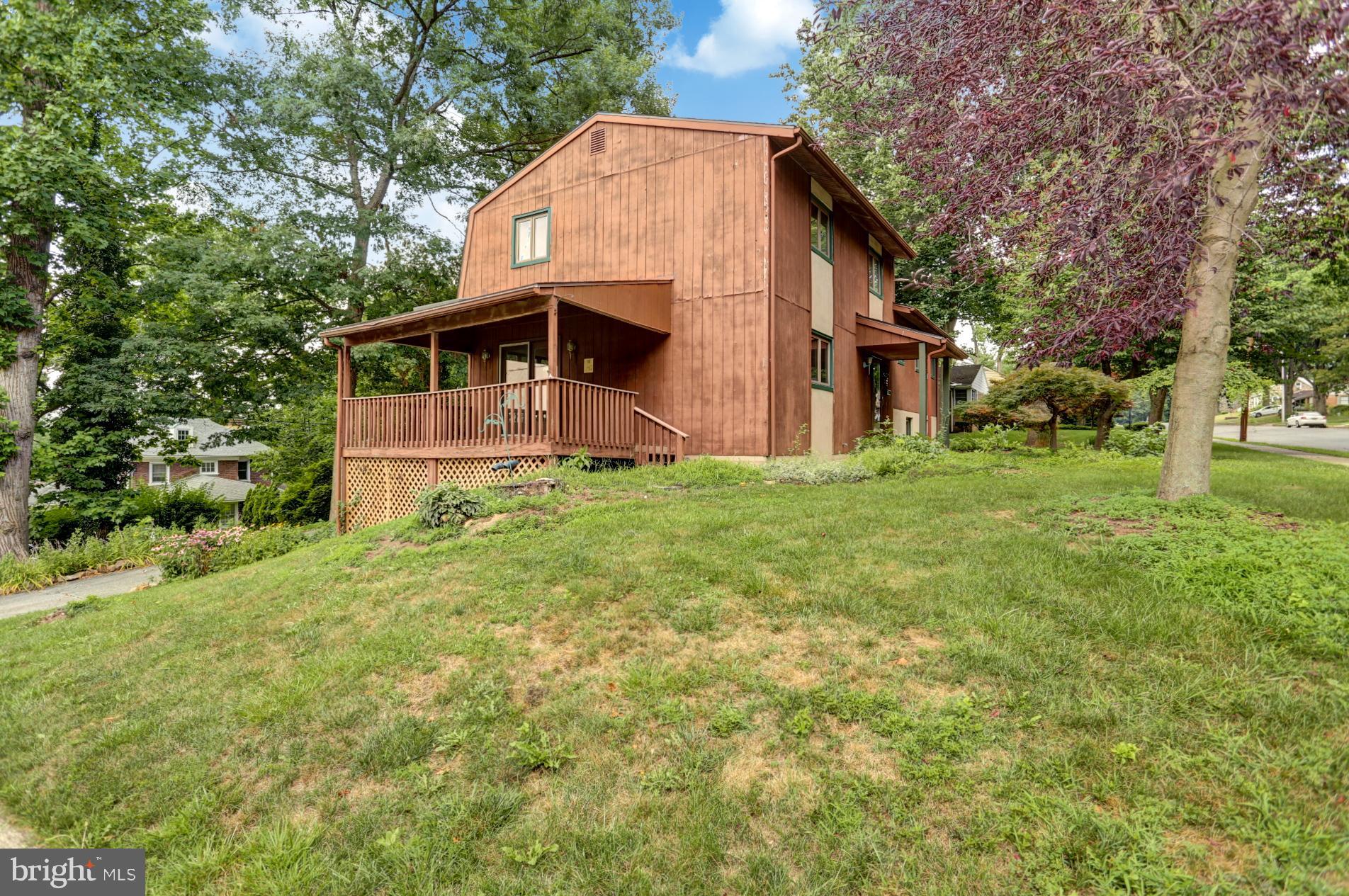 1800 Alsace Road Reading, PA 19604 - Photo 2 of 45 Left side of home