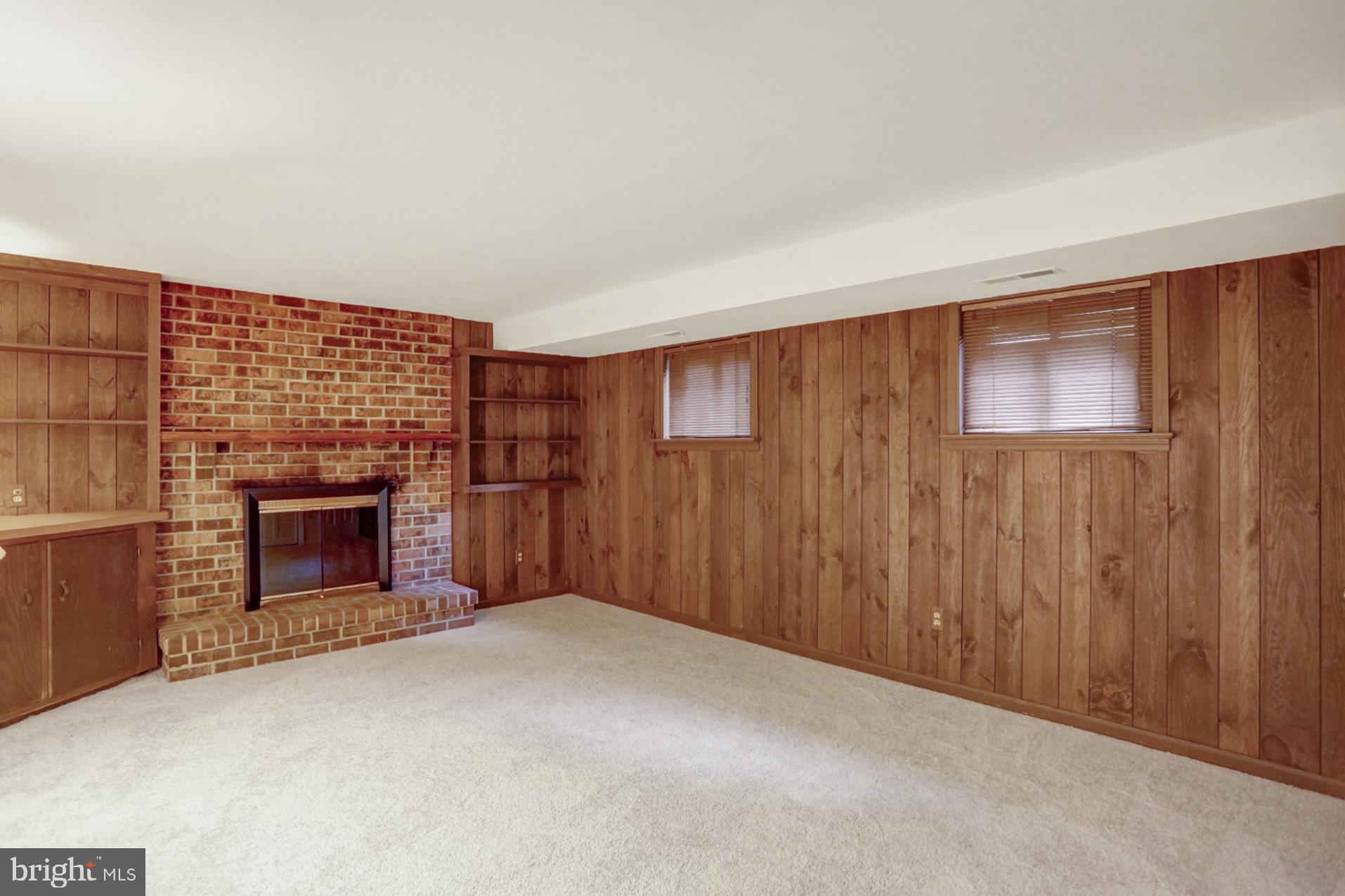 1800 Alsace Road Reading, PA 19604 - Photo 18 of 45 Family room