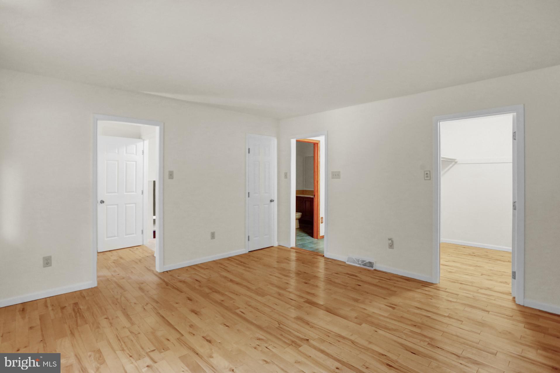1800 Alsace Road Reading, PA 19604 - Photo 33 of 45 Master Bedroom