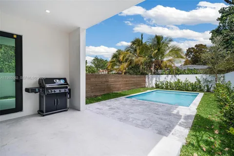 $1,495,000 | 2943 Southwest 21st Street, Miami, FL 33145