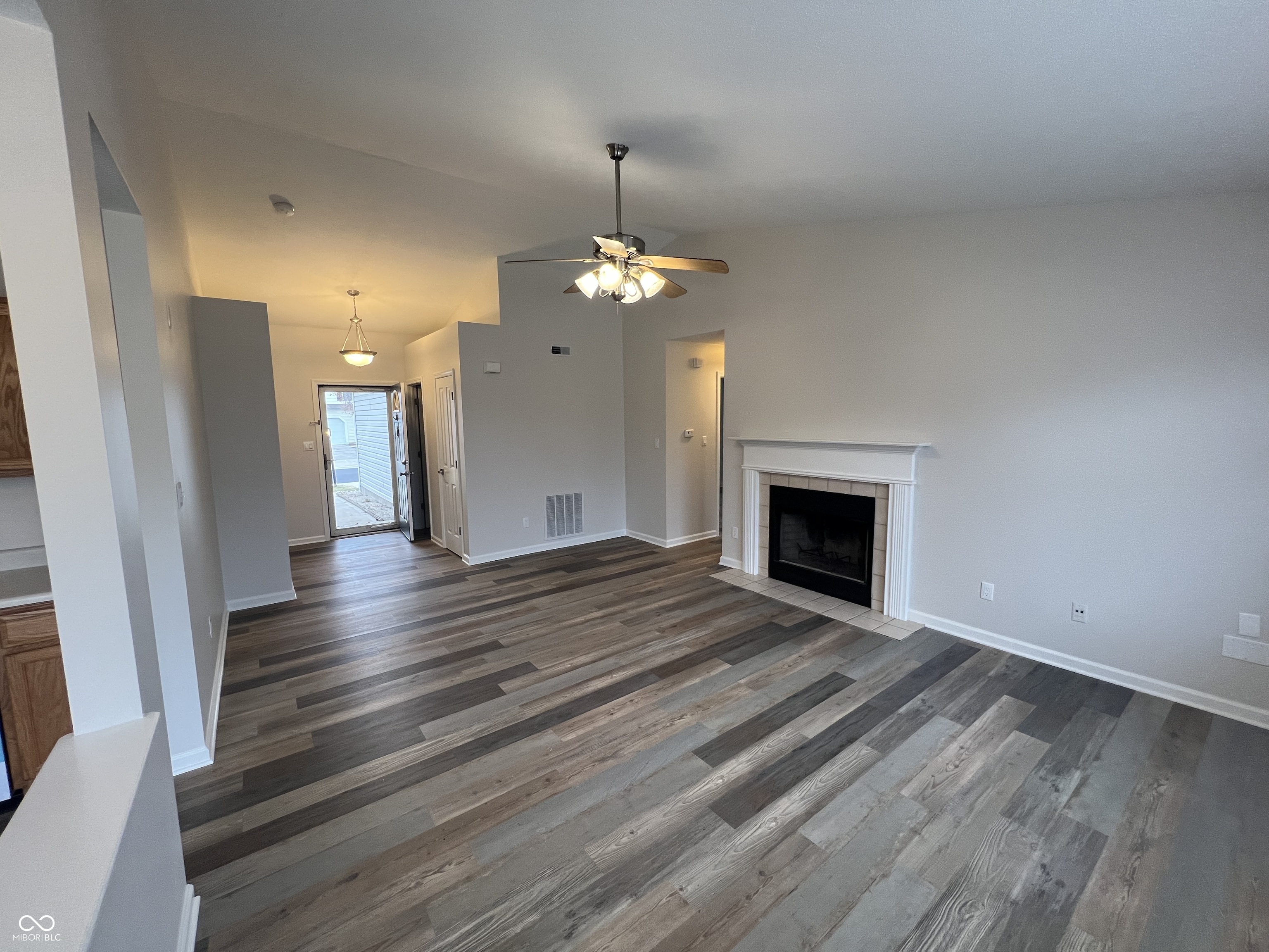 12398 River Valley Drive Fishers, IN 46037 - Photo 6 of 20