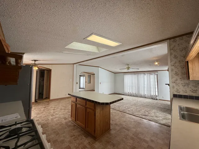 $39,000 | 1 Cardinal Drive, Beecher, IL 60401