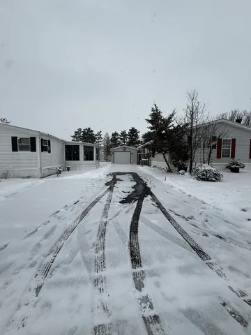 $39,000 | 1 Cardinal Drive, Beecher, IL 60401