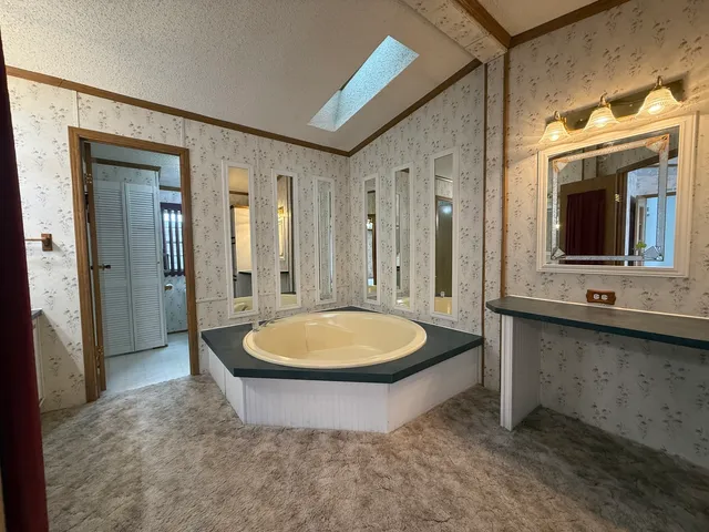 $39,000 | 1 Cardinal Drive, Beecher, IL 60401