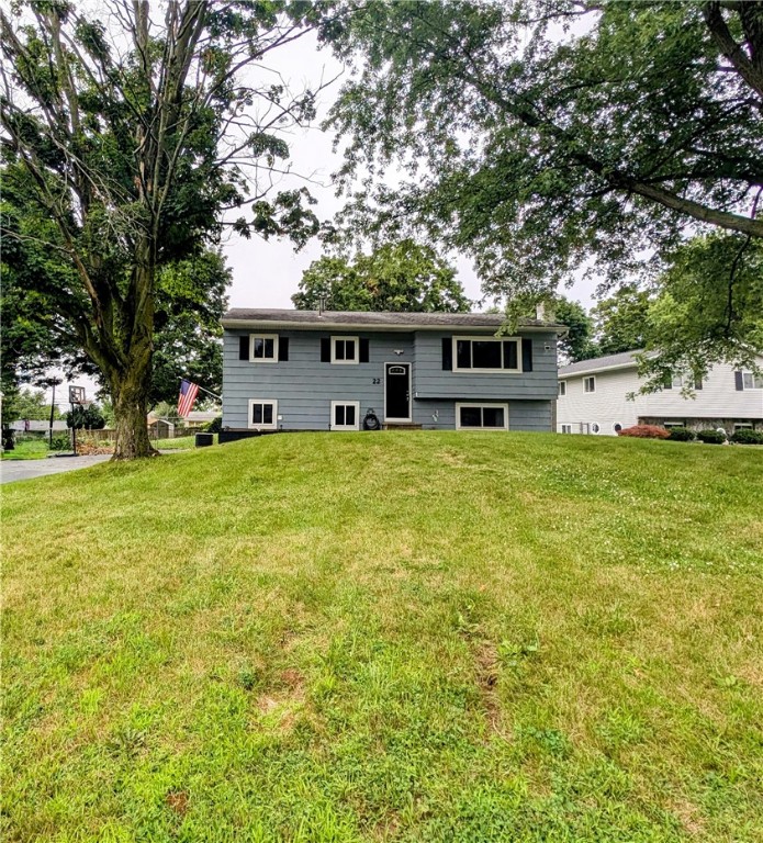 22 Bemis Way Henrietta, NY 14467 - Photo 3 of 37