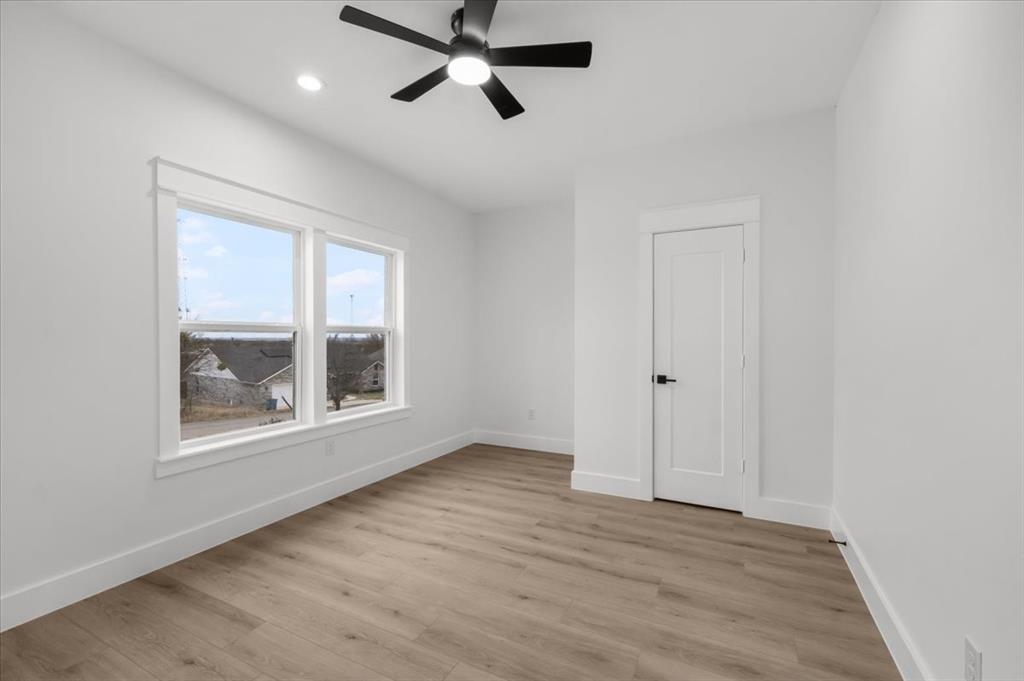 332 Hillcroft Road Fort Worth, TX 76108 - Photo 3 of 26