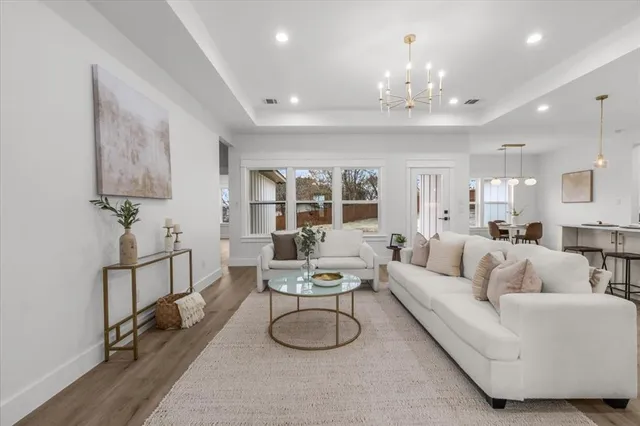 $450,000 | 332 Hillcroft Road, Fort Worth, TX 76108