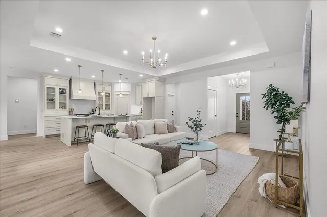 $450,000 | 332 Hillcroft Road, Fort Worth, TX 76108