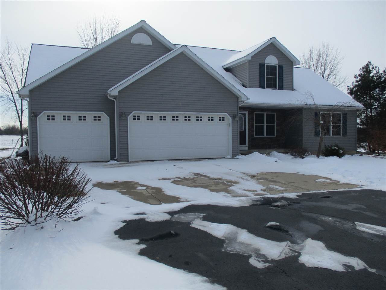 11568 Lennon Road Lennon, MI 48449 - Photo 1 of 41 31339221.JPG