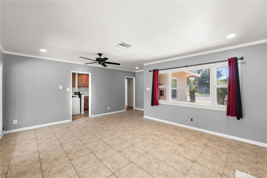 3725 Tahoe Court Riverside, CA 92506 - Photo 11 of 41