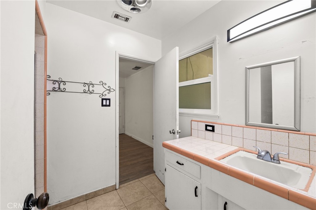 3725 Tahoe Court Riverside, CA 92506 - Photo 27 of 41