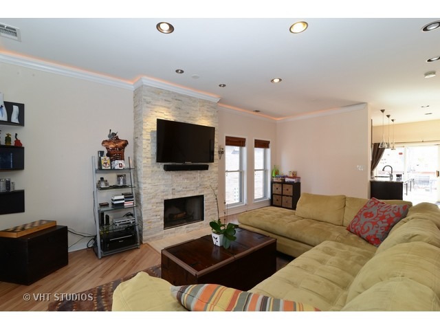 1405 West Fillmore Street Chicago, IL 60607 - Photo 3 of 25
