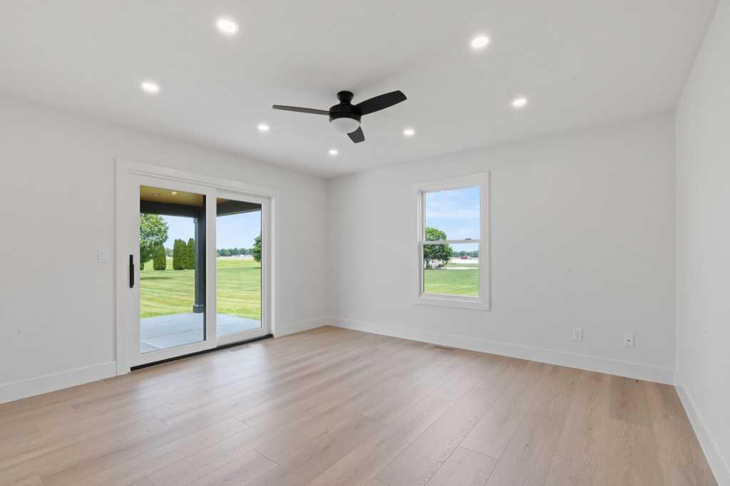 20872 State Line Road Edwardsburg, MI 49112 - Photo 19 of 36 20872-State-Line-19