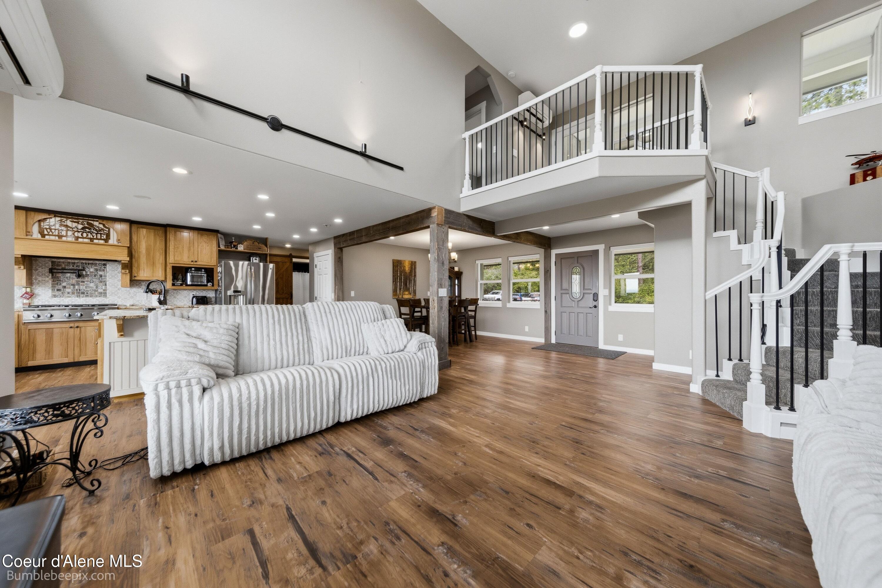 10324 North Payment Peak Road Post Falls, ID 83854 - Photo 19 of 98 Great room