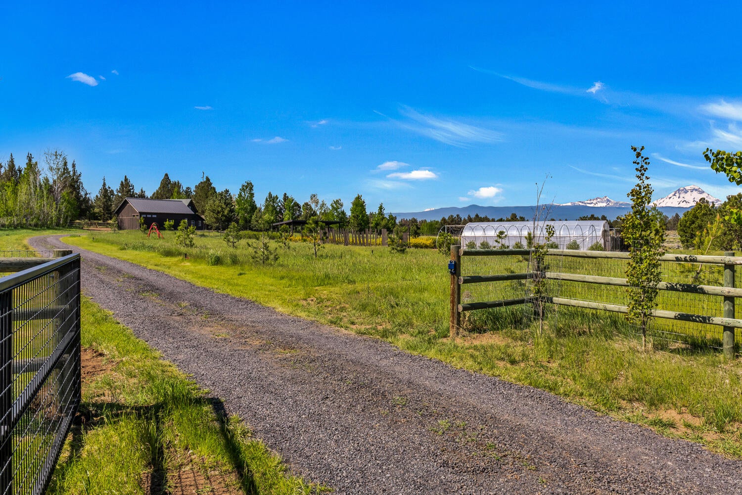 19007 Innes Market Road Bend, OR 97703 - Photo 35 of 39 35