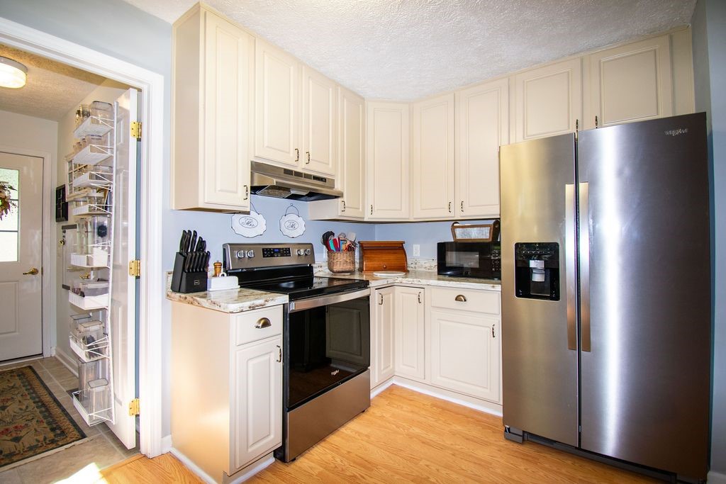 640 Lancelot Drive Reedville, VA 22539 - Photo 14 of 39