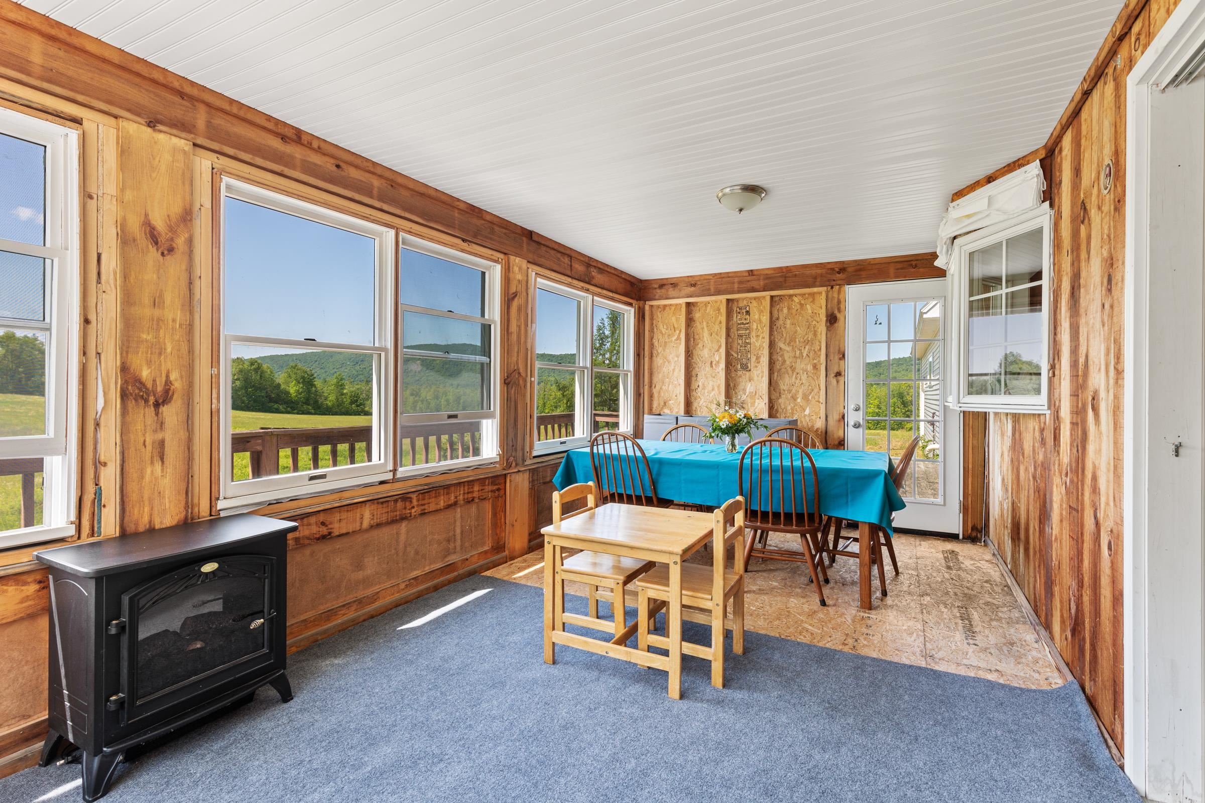 894 Mountain Road Monkton, VT 05443 - Photo 12 of 39