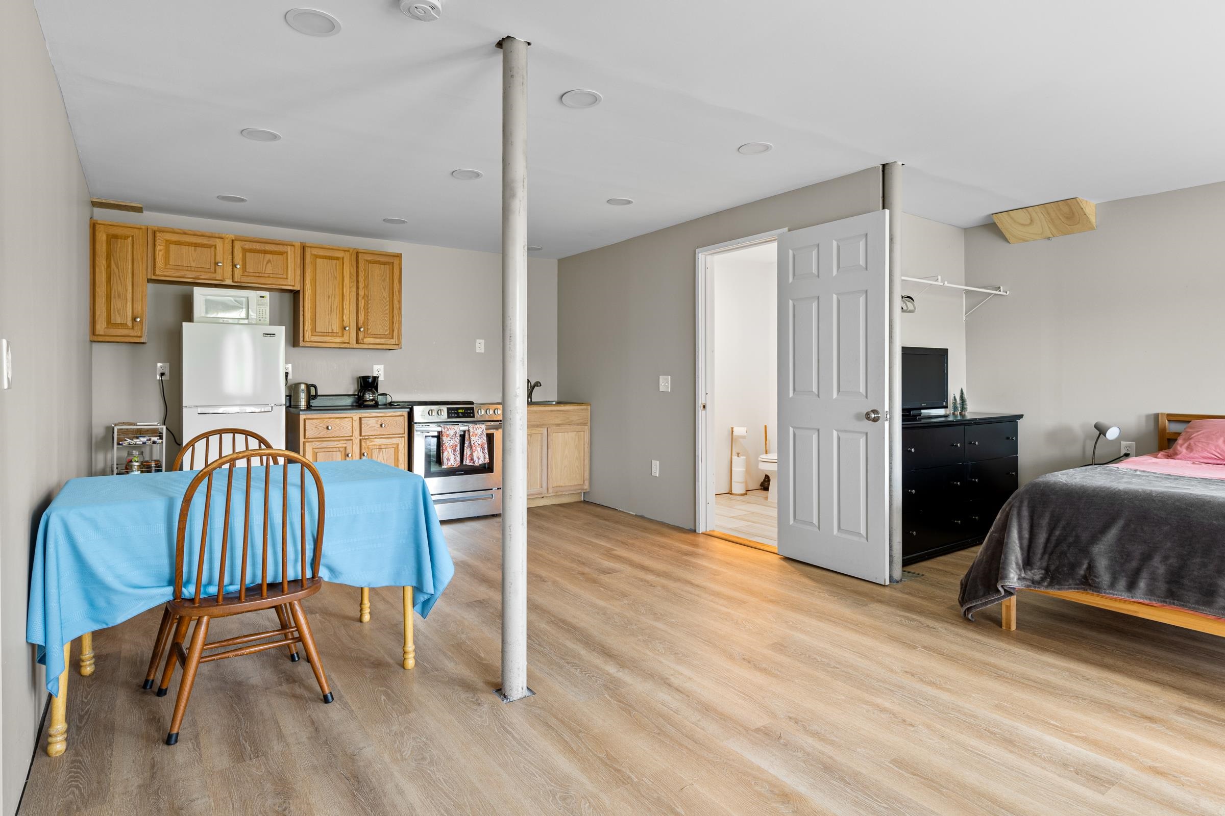 894 Mountain Road Monkton, VT 05443 - Photo 30 of 39
