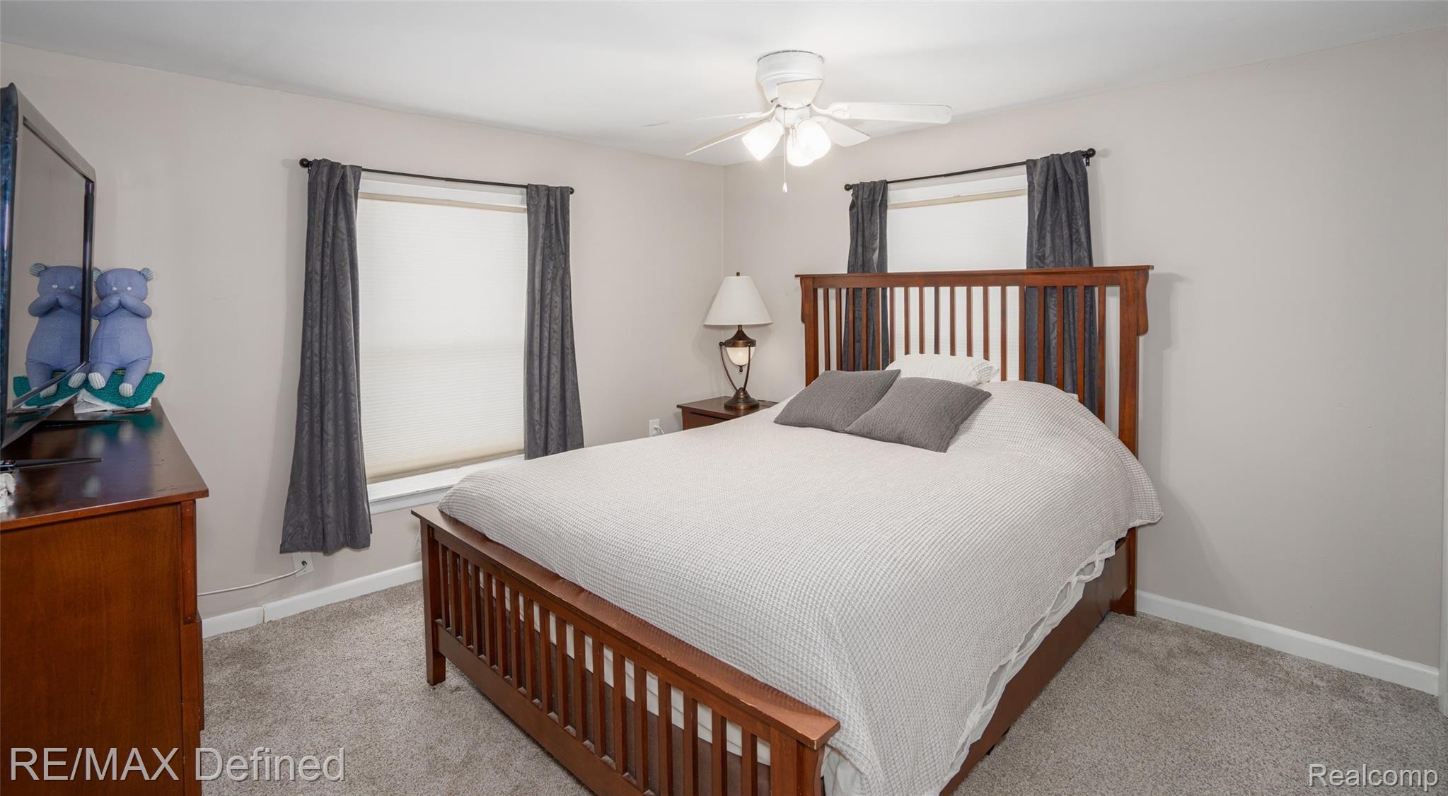 3231 Melvin Avenue Rochester, MI 48307 - Photo 20 of 34 Master Bedroom