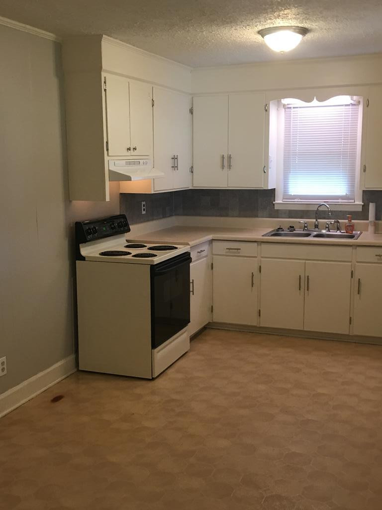 203 Old Evans Road Martinez, GA 30907 - Photo 13 of 33 great back splash