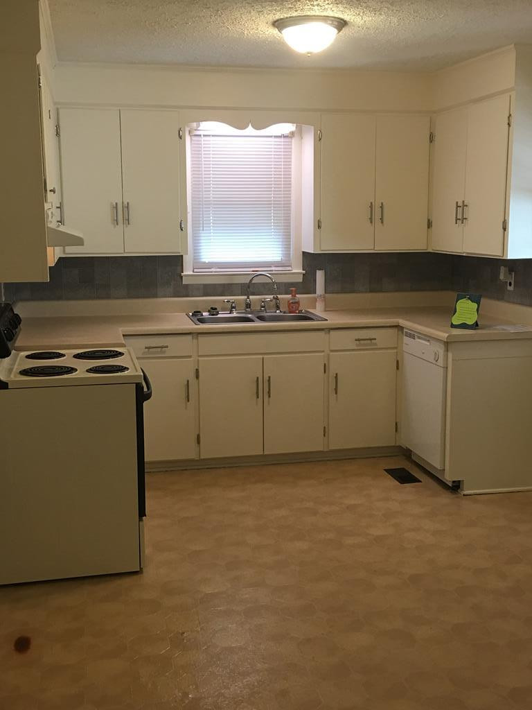203 Old Evans Road Martinez, GA 30907 - Photo 14 of 33 refreshed kitchen