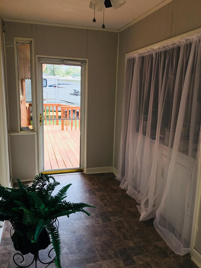 203 Old Evans Road Martinez, GA 30907 - Photo 27 of 33 sun patio with washer and dryer