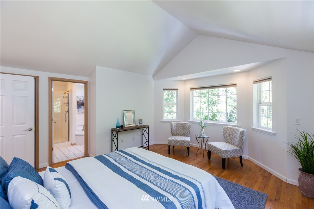 8461 Van Decar Road Southeast Port Orchard, WA 98367 - Photo 13 of 25 Gallery Image 13