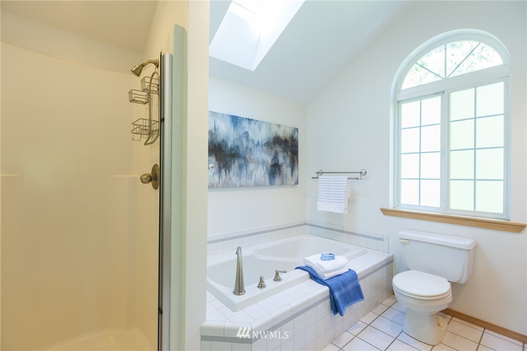 8461 Van Decar Road Southeast Port Orchard, WA 98367 - Photo 14 of 25 Gallery Image 14