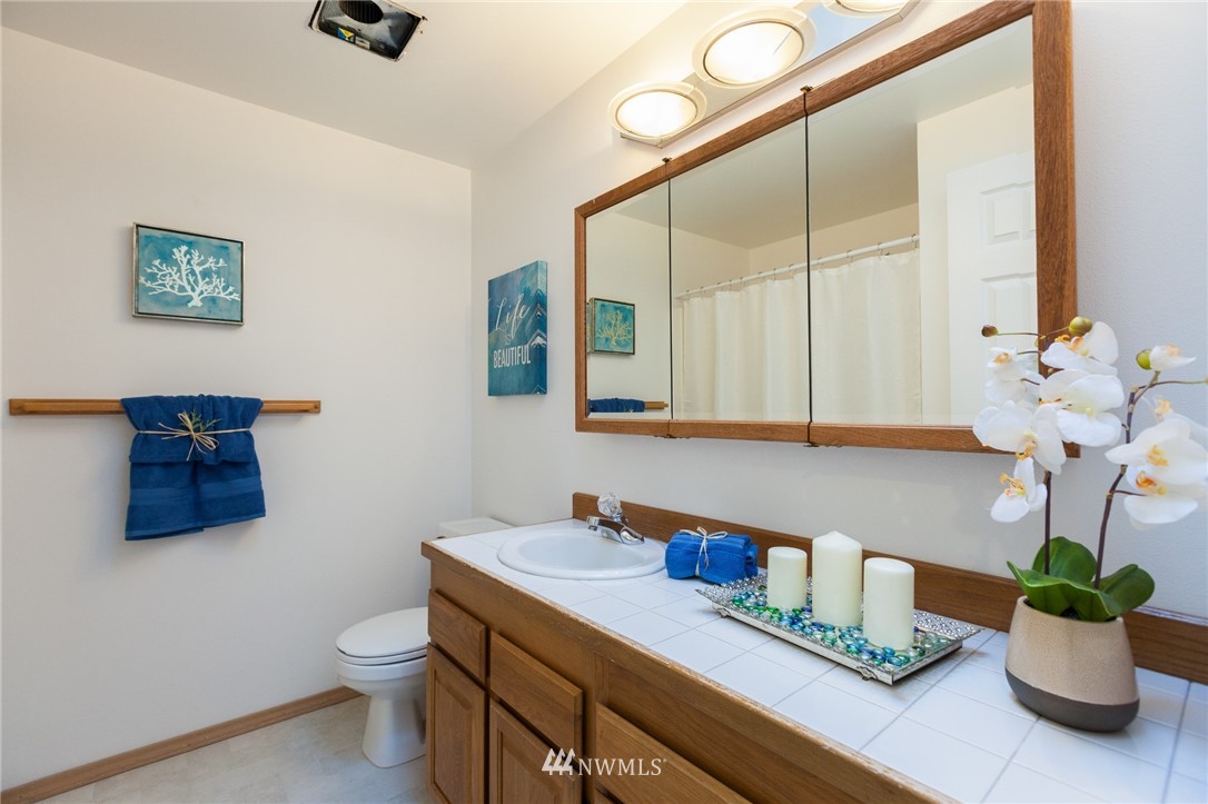 8461 Van Decar Road Southeast Port Orchard, WA 98367 - Photo 19 of 25 Gallery Image 19